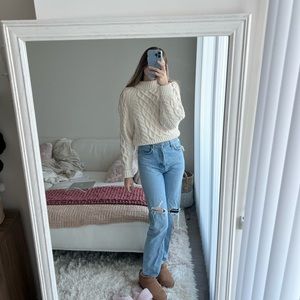 H&M CABLE KNIT SWEATER